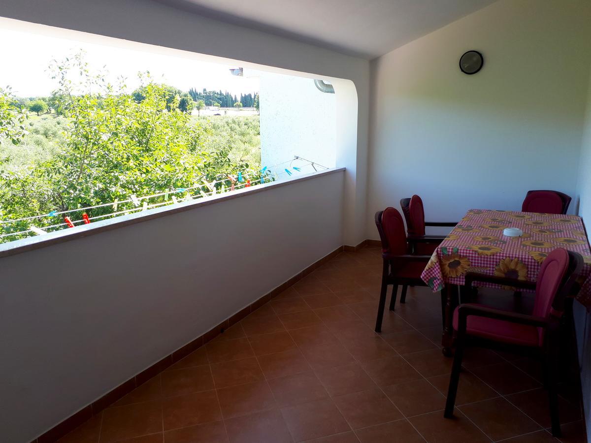 Apartments Lea Porec Poreč Exterior foto